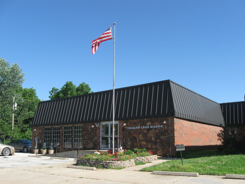 Truman Lake Manor